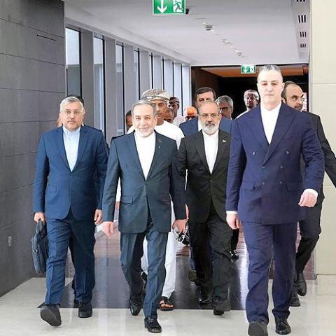 Iran-US Talks in Geneva and the Economic Tradeoff at Their Core